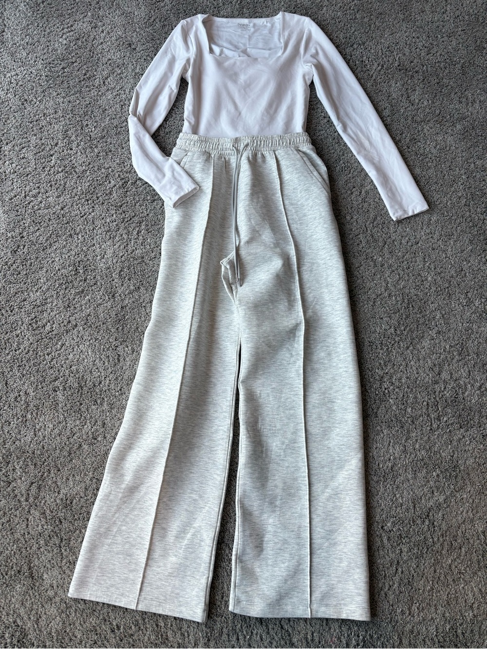 Abercrombie YBP Jumpsuit White- Light Gray